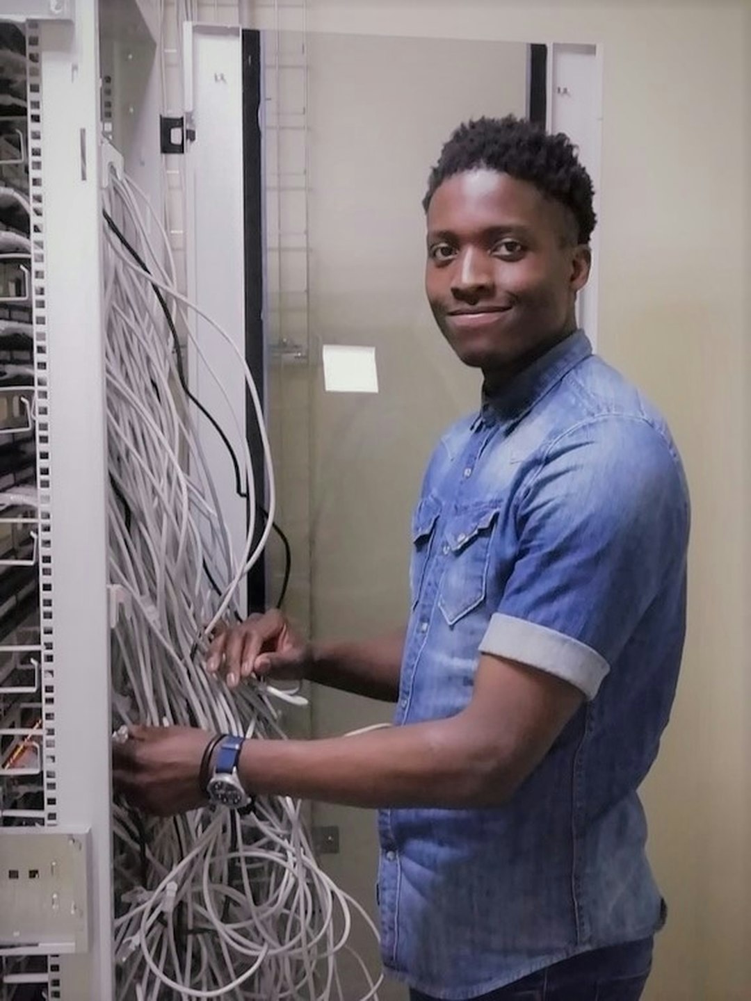 Managed Hosting vs Dedicated Hosting: Which One Wins?