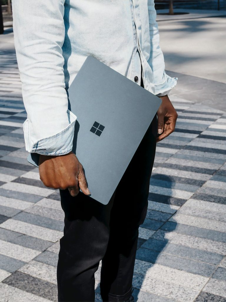 16 Inch Laptop Case: The Ultimate Guide to Choosing the Right Fit