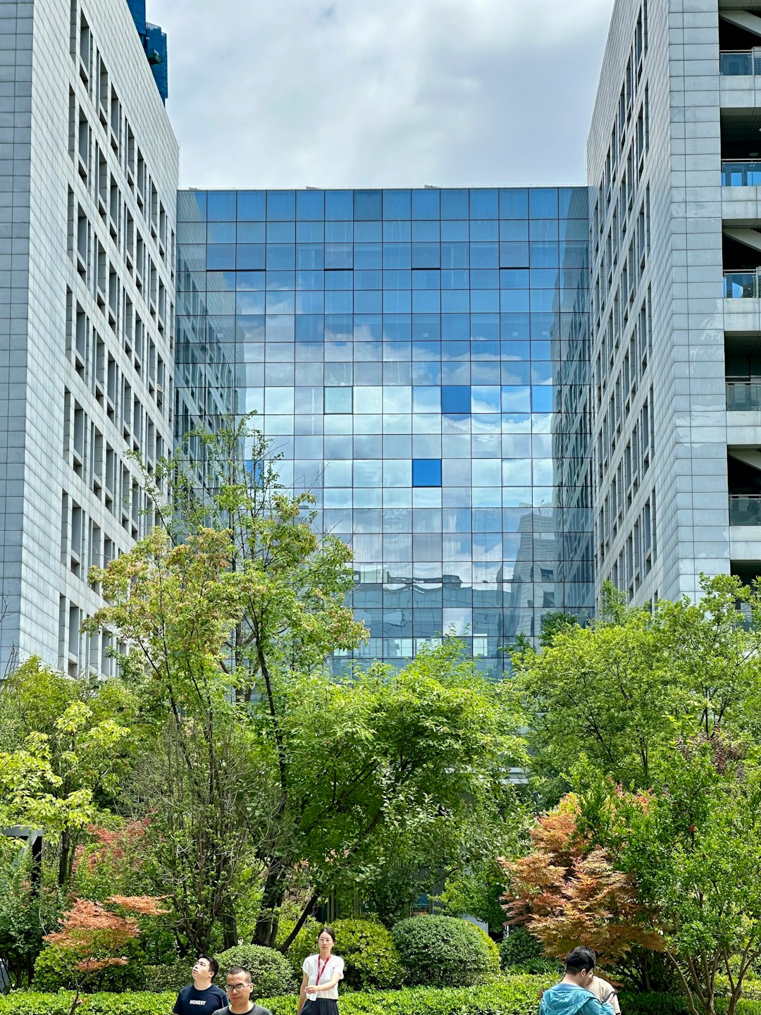 Microsoft SVC Building 6: A Look Inside