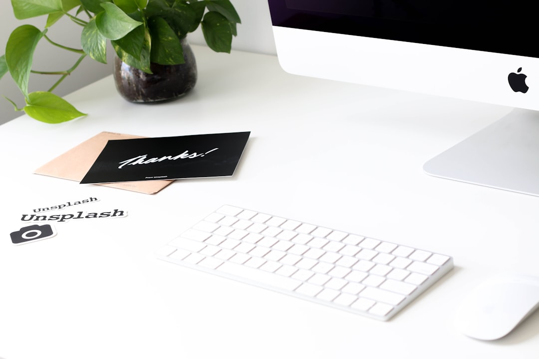 20 Business Card Maker Tools That Deliver Stunning Designs