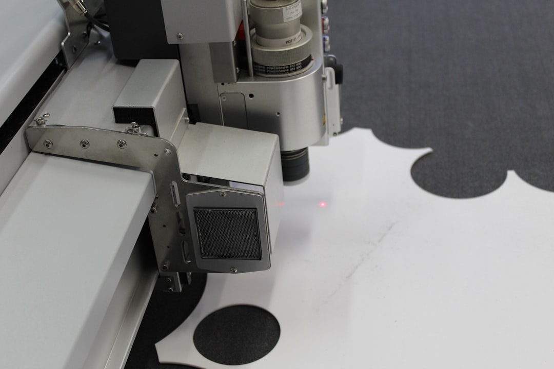 Printing on Both Sides: Long Edge or Short Edge? Here’s How to Decide