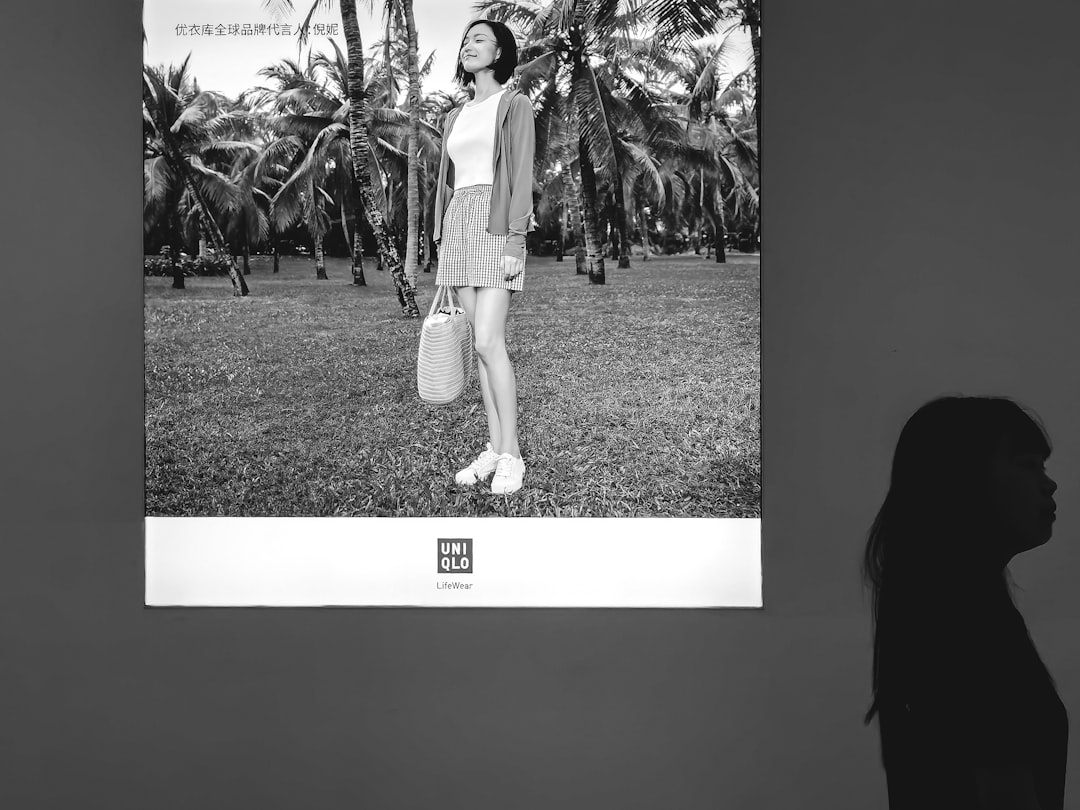 Free Clothing Store Themes for WordPress: 10 Lightweight Picks