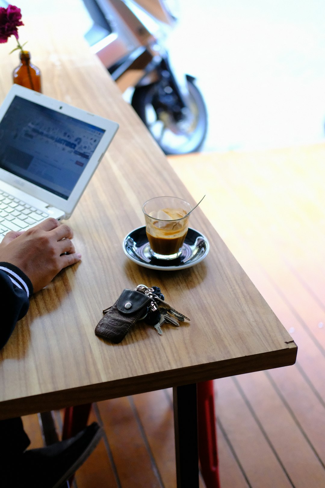 Affordable eSignature Software for Startups: 12 Budget-Friendly Picks