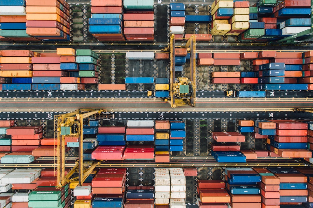 JB Hunt 360 Review: Features for Shippers and Carriers