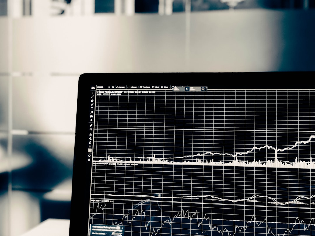 Best Technographic Data Providers Compared in 2026